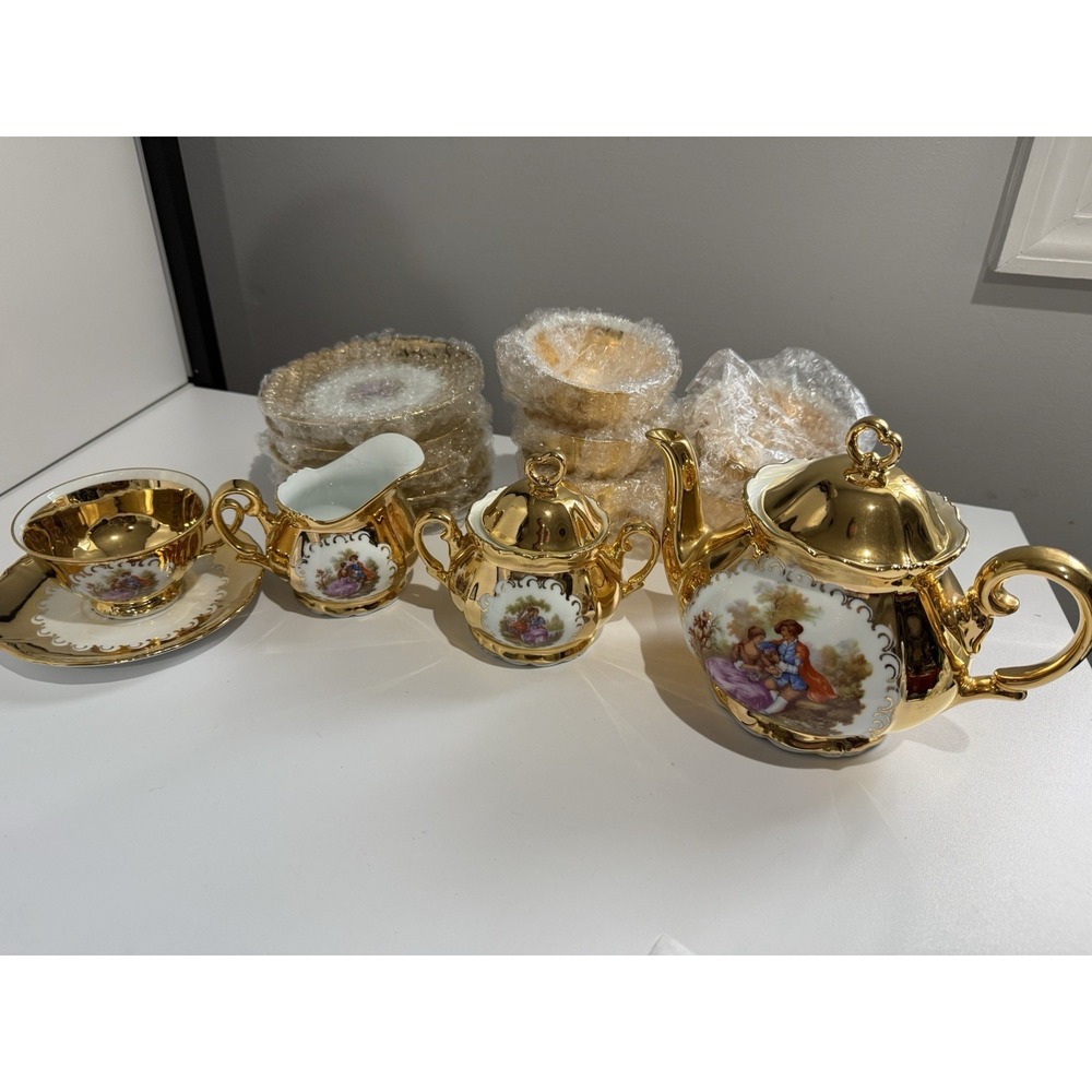 Love Story Tea Pot Set Made in Italy by Bavaria 18 Pieces NEW & UNUSED